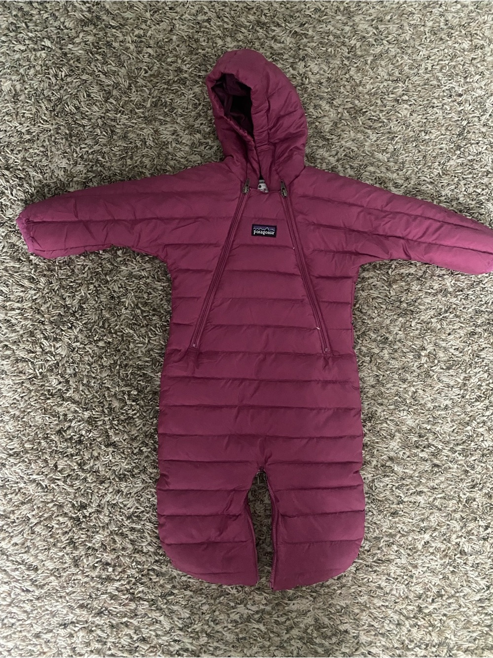 Patagonia infant Hi-Loft down sweater bunting snow suit